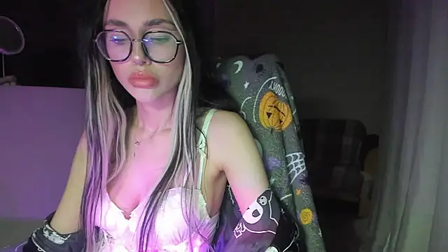 MieuCriss online show from 17, 3, 2026