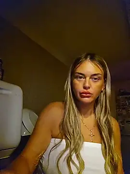 CarmenCapricorn online show from 12, 3, 2026