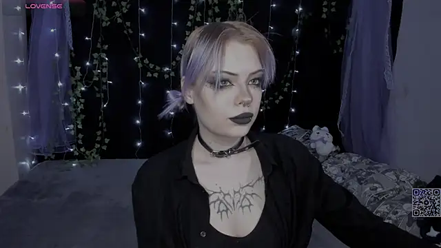 Snapshot of Nyokstynni chatting on 10, 3, 2026 Nyokstynni online show from 10, 3, 2026