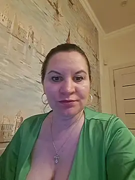 LaraHarper online show from 13, 4, 2026