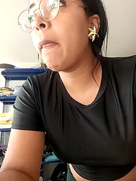 Snapshot of Babyfull_lips chatting on 20, 3, 2026 Babyfull lips online show from 20, 3, 2026