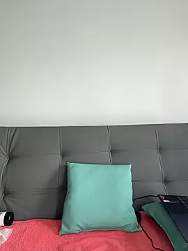 Bella Smithe online show from 23, 4, 2026