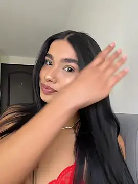 Bella Smithe online show from 24, 4, 2026