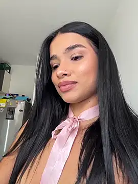 Bella Smithe online show from 29, 4, 2026