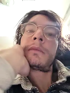 KinkyKittyBoy online show from 26, 4, 2026