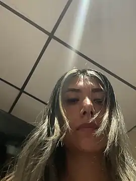 stefanyqueen69 online show from 19, 4, 2026