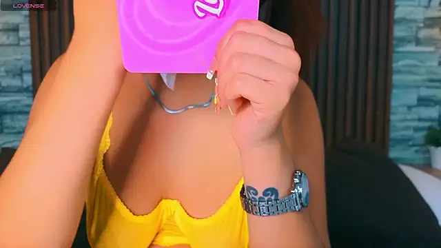 sweet emily x online show from 9, 3, 2026