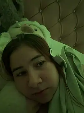 Zoe Luxxe  online show from 25, 4, 2026