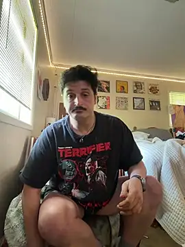 PoundedCajunGuy93 online show from 12, 5, 2026