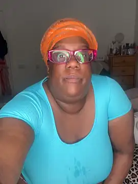 SweetCurvyRose online show from 12, 3, 2026