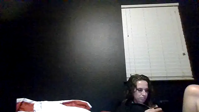 TallHungandCloudy69 online show from 18, 5, 2026