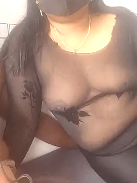 lovelycouples95 online show from 31, 3, 2026
