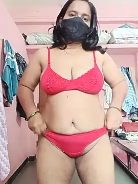 Miss-Dolly07 online show from 9, 6, 2026