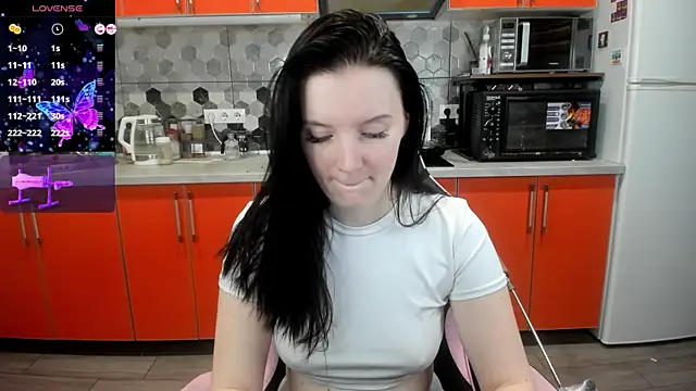 Snapshot of Mary_Blu chatting on 16, 1, 2025 Mary Blu online show from 16, 1, 2025