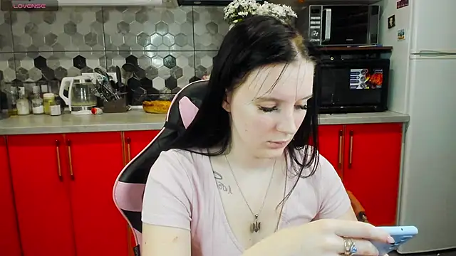 Snapshot of Mary_Blu chatting on 7, 2, 2025 Mary Blu online show from 7, 2, 2025