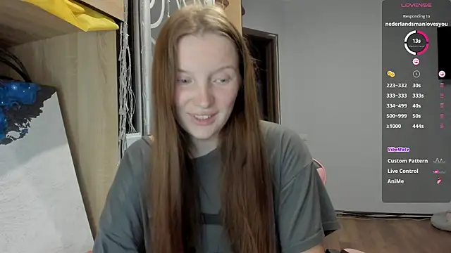 Snapshot of Mary_Blu chatting on 12, 9, 2025 Mary Blu online show from 12, 9, 2025