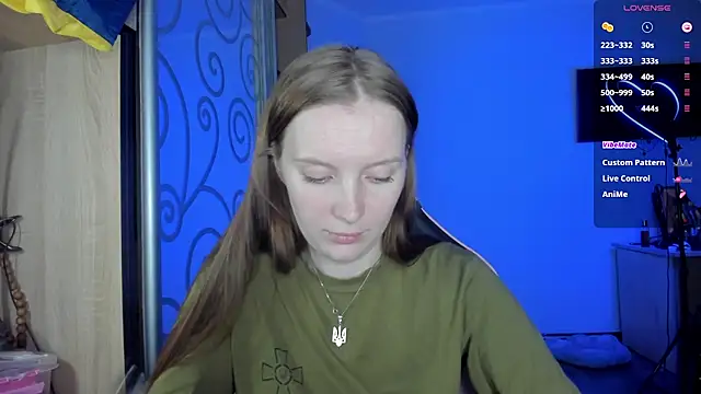 Snapshot of Mary_Blu chatting on 15, 10, 2025 Mary Blu online show from 15, 10, 2025