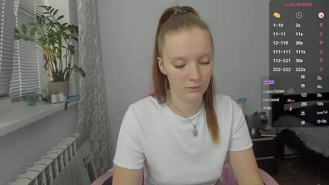 Snapshot of Mary_Blu chatting on 6, 11, 2025 Mary Blu online show from 6, 11, 2025