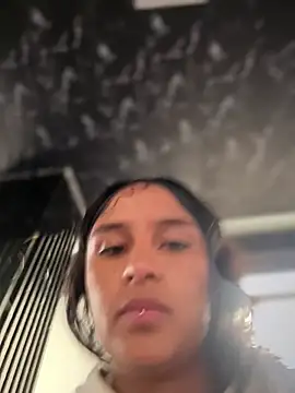 Andrea LS online show from 4, 3, 2026