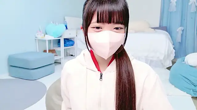 Snapshot of Hime_na chatting on 5, 6, 2026 Hime na online show from 5, 6, 2026