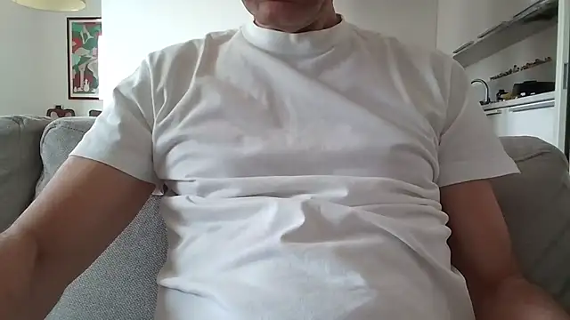 Snapshot of Alex1970-IT chatting on 18, 4, 2026 Alex1970-IT online show from 18, 4, 2026