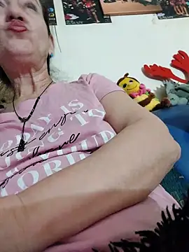 anayss17 online show from 15, 4, 2026