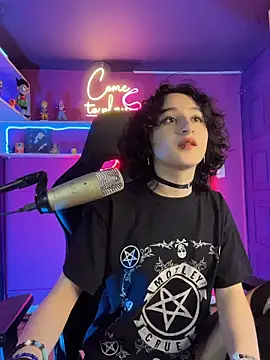 Velvet C4k3 online show from 5, 3, 2026