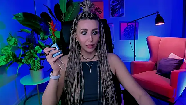 MonicaRiley online show from 30, 4, 2026