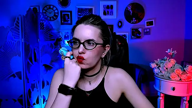 AliceSmite online show from 23, 4, 2026