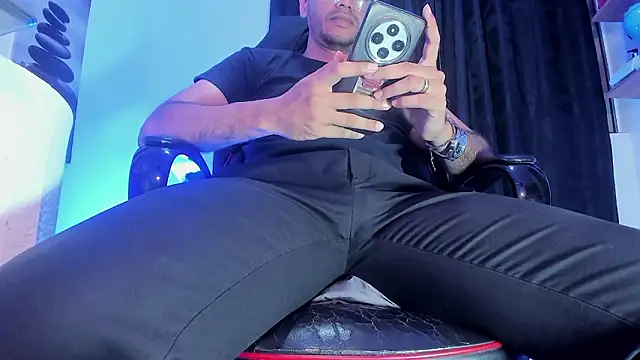 Snapshot of Nero_62 chatting on 2, 3, 2026 Nero 62 online show from 2, 3, 2026