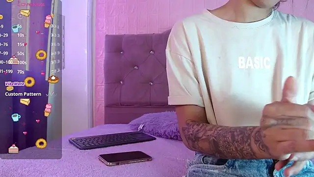 Snapshot of Sinner_Brown chatting on 3, 3, 2026 Sinner Brown online show from 3, 3, 2026