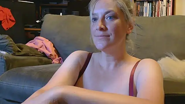 MistyMountains96 online show from 17, 6, 2026