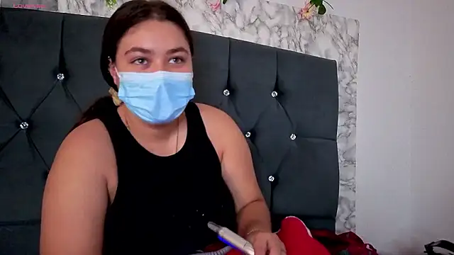 Mikaellaginx online show from 10, 3, 2026