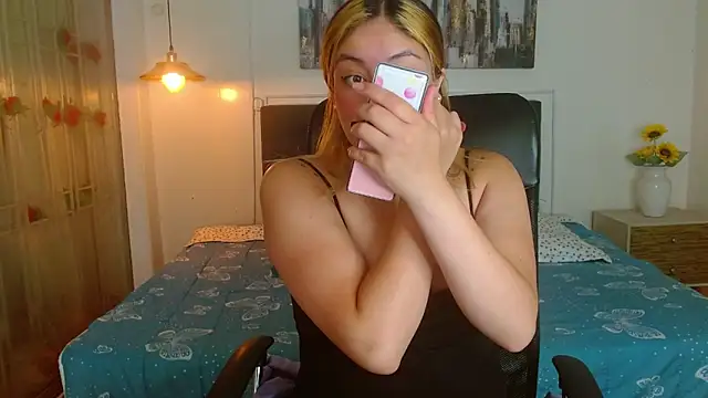 samanthachop online show from 2, 4, 2026