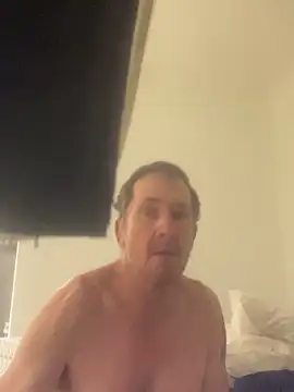 Snapshot of MrBombasticxxx chatting on 14, 5, 2026 MrBombasticxxx online show from 14, 5, 2026