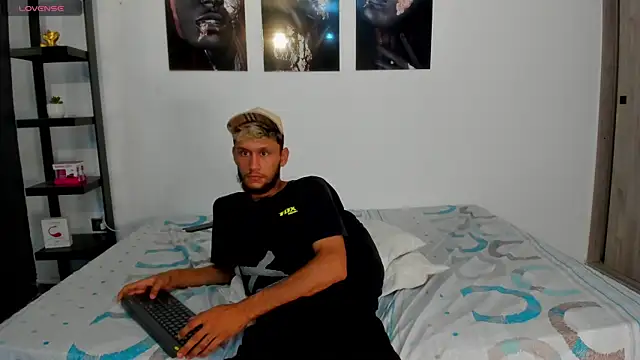 TedyX99 online show from 5, 4, 2026