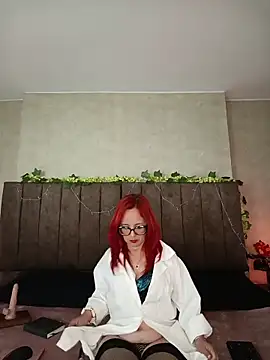 MarianaaMonsalve online show from 4, 3, 2026