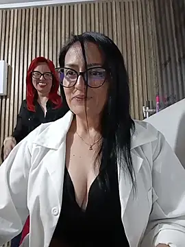 MarianaaMonsalve online show from 9, 3, 2026