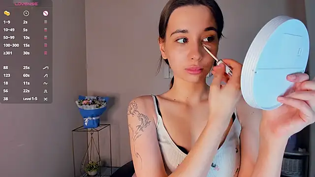 LaceyLettman online show from 11, 4, 2026