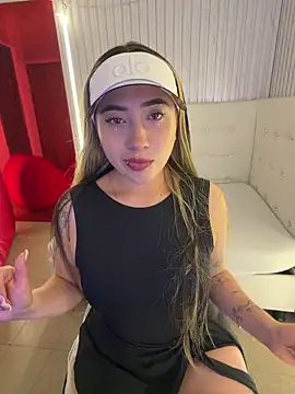 ManuelaVeeleez online show from 18, 4, 2026