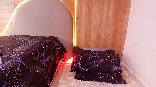 kiara lp online show from 15, 4, 2026