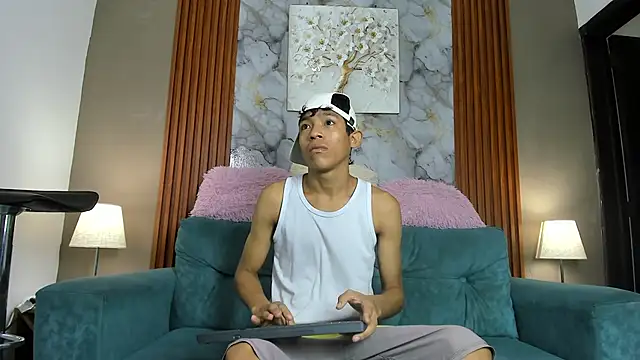 SKINNY BOYXXX online show from 12, 3, 2026