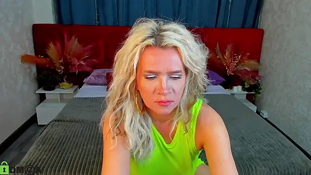 Ledi Luna online show from 24, 4, 2026