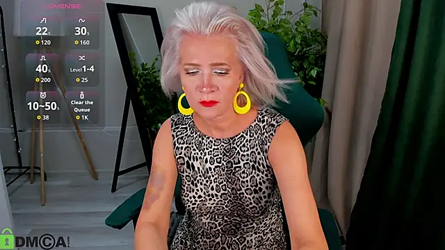 Snapshot of Ledi_Luna chatting on 10, 6, 2026 Ledi Luna online show from 10, 6, 2026