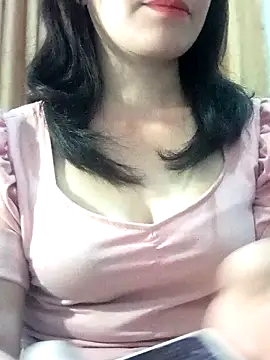 Bondgirl 9 online show from 2, 4, 2026