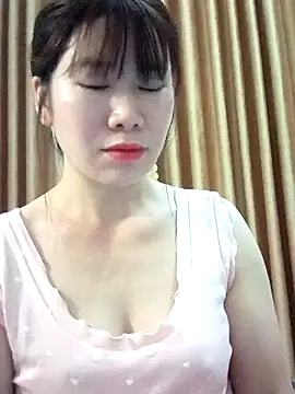 Bondgirl 9 online show from 27, 4, 2026