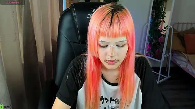 Necucuby online show from 26, 4, 2026