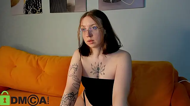 maxinemouse online show from 11, 3, 2026