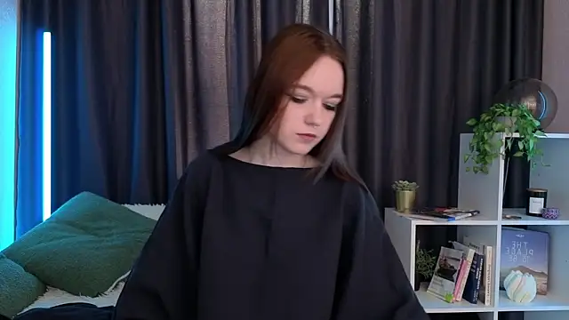 SunyLily online show from 13, 3, 2026