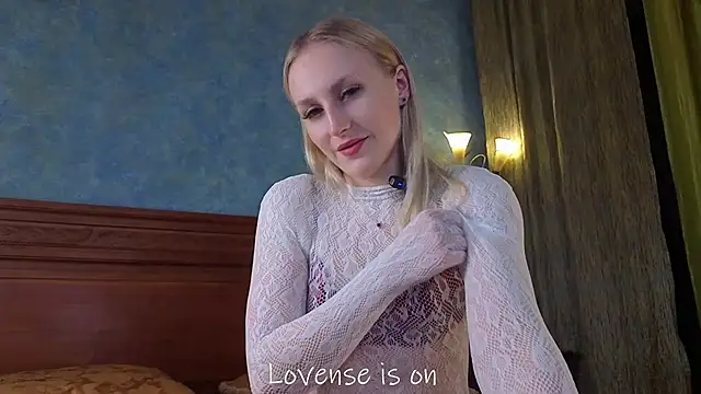 CatarinaGulla online show from 27, 4, 2026